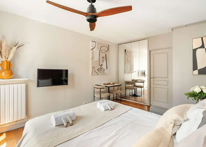 Ancienne Annonce St Paul Apartamento *