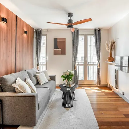 Ancienne Annonce St Paul Paryż