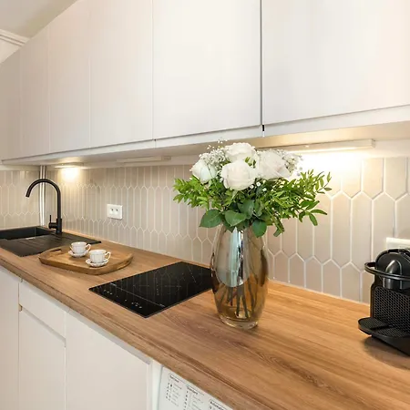 Apartman Ancienne Annonce St Paul *